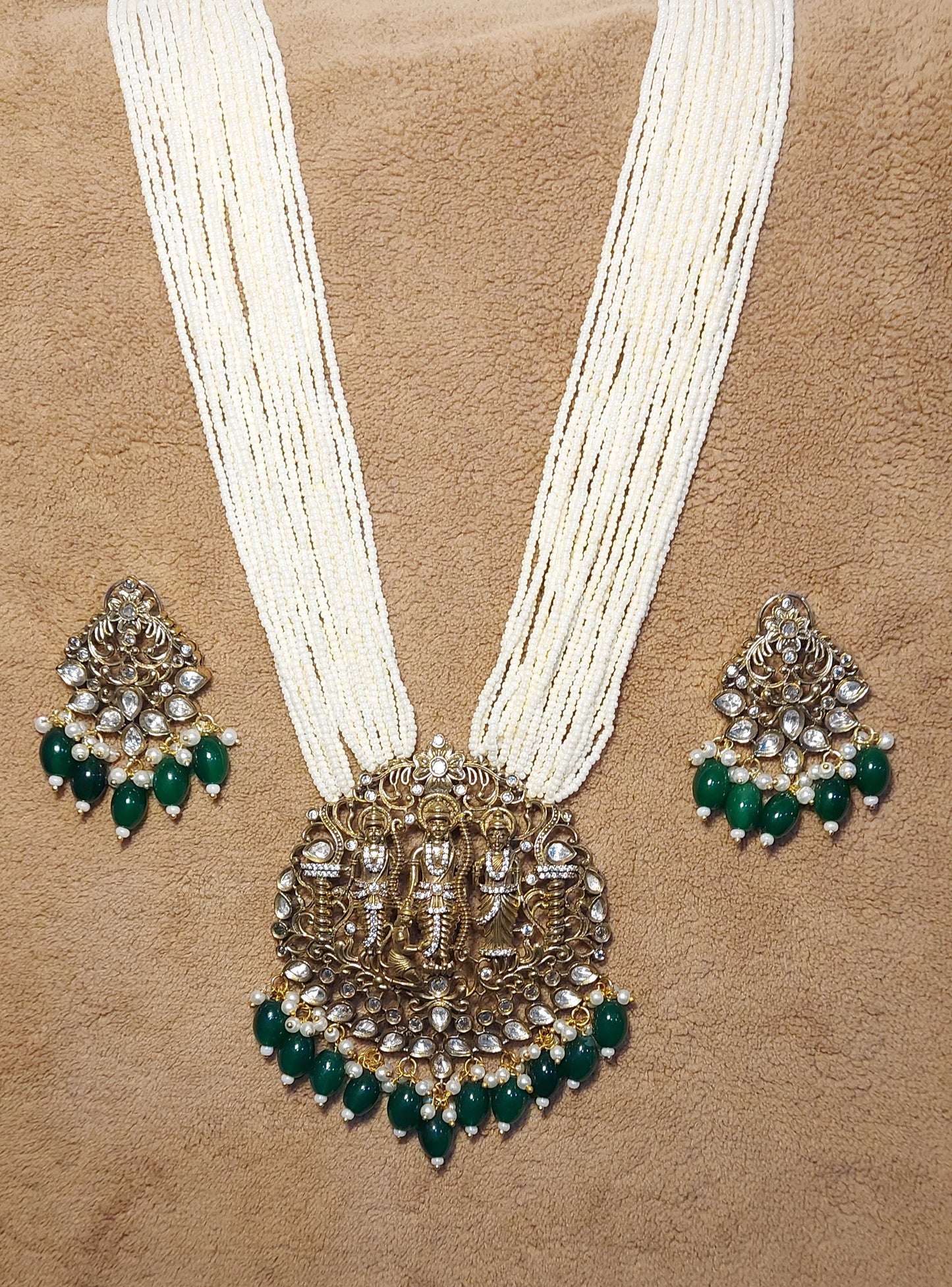 JYAVI VICTORIAN RAM DARBAR KUNDAN TEMPLE PEARL SET