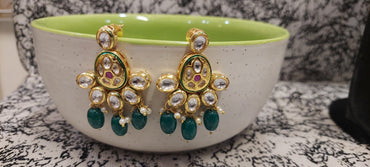 TRADITIONAL KUNDAN BRIDAL CHOKER NECKLACE