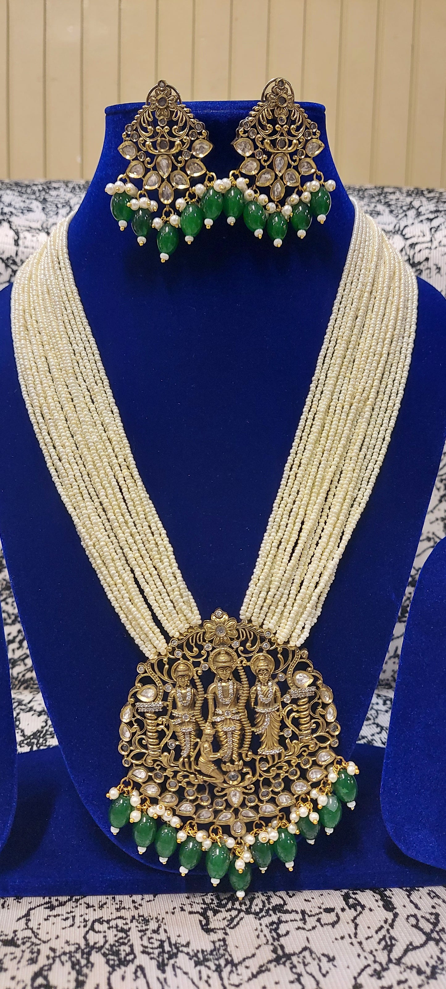 JYAVI VICTORIAN RAM DARBAR KUNDAN TEMPLE PEARL SET