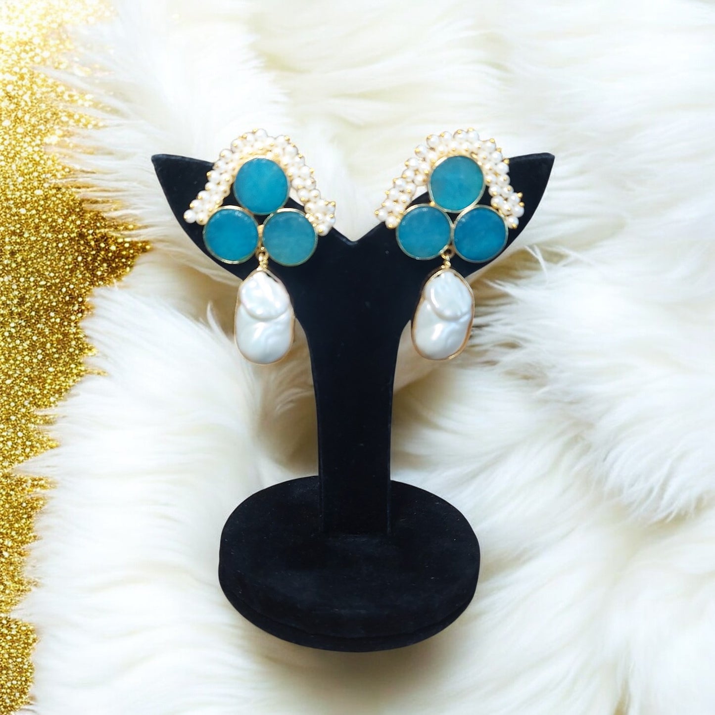 NATURAL UNCUT BLUE DRUZY STONE AND MOTHER OF PEARL EARRING