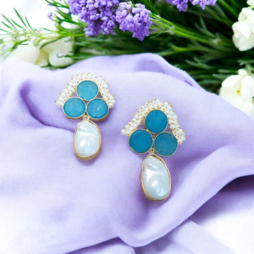 NATURAL UNCUT BLUE DRUZY STONE AND MOTHER OF PEARL EARRING