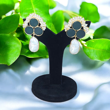 NATURAL UNCUT GREEN DRUZY STONE AND MOTHER OF PEARL EARRING