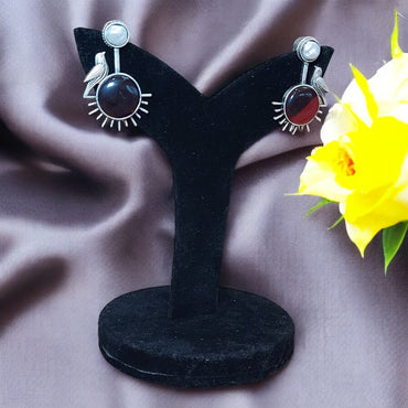 SILVER ROBIN RUBY MONALISA STONE PEARL EARRING