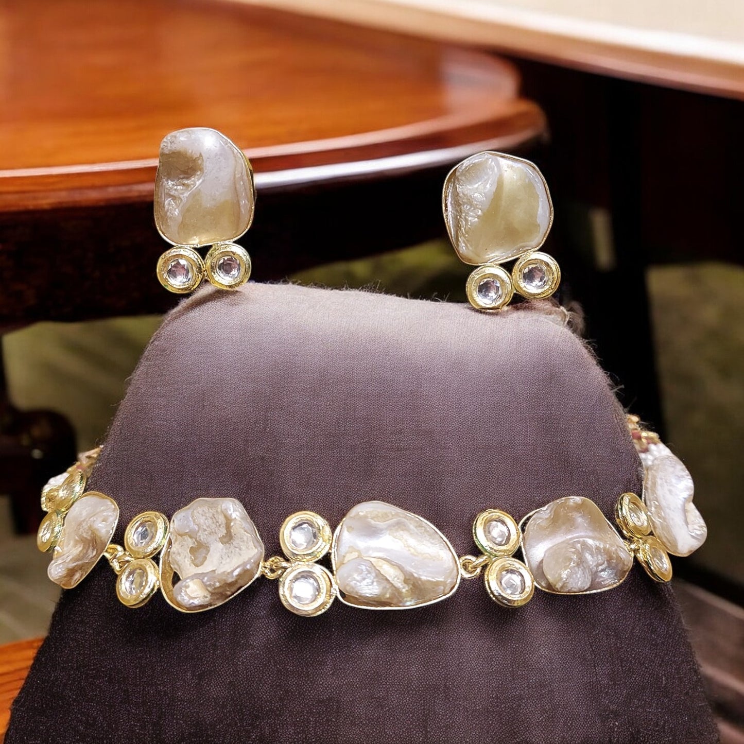 GOLD PLATED MOTHER OF PEARL KUNDAN HASLI