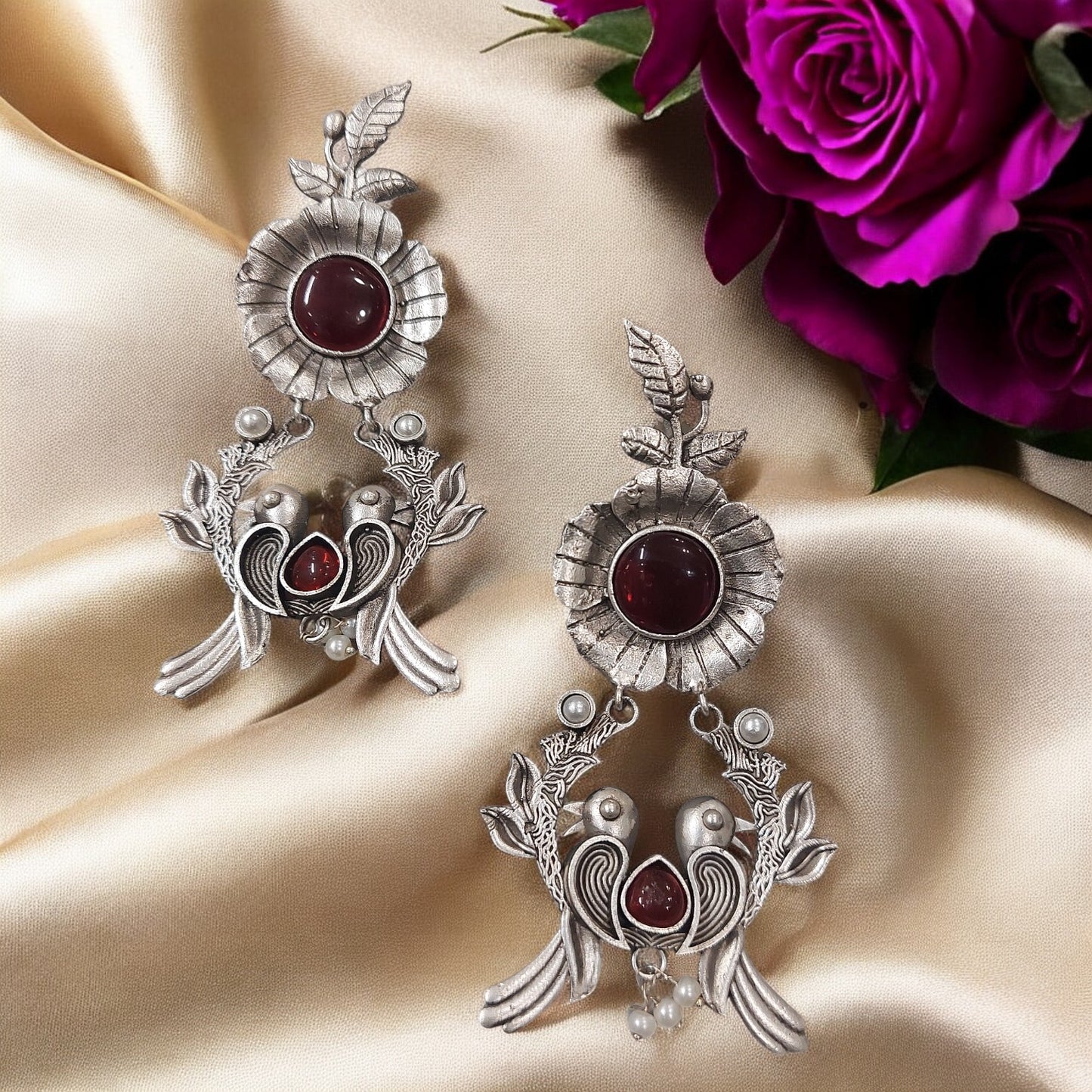 MONALISA PARROT DANGLER EARRING