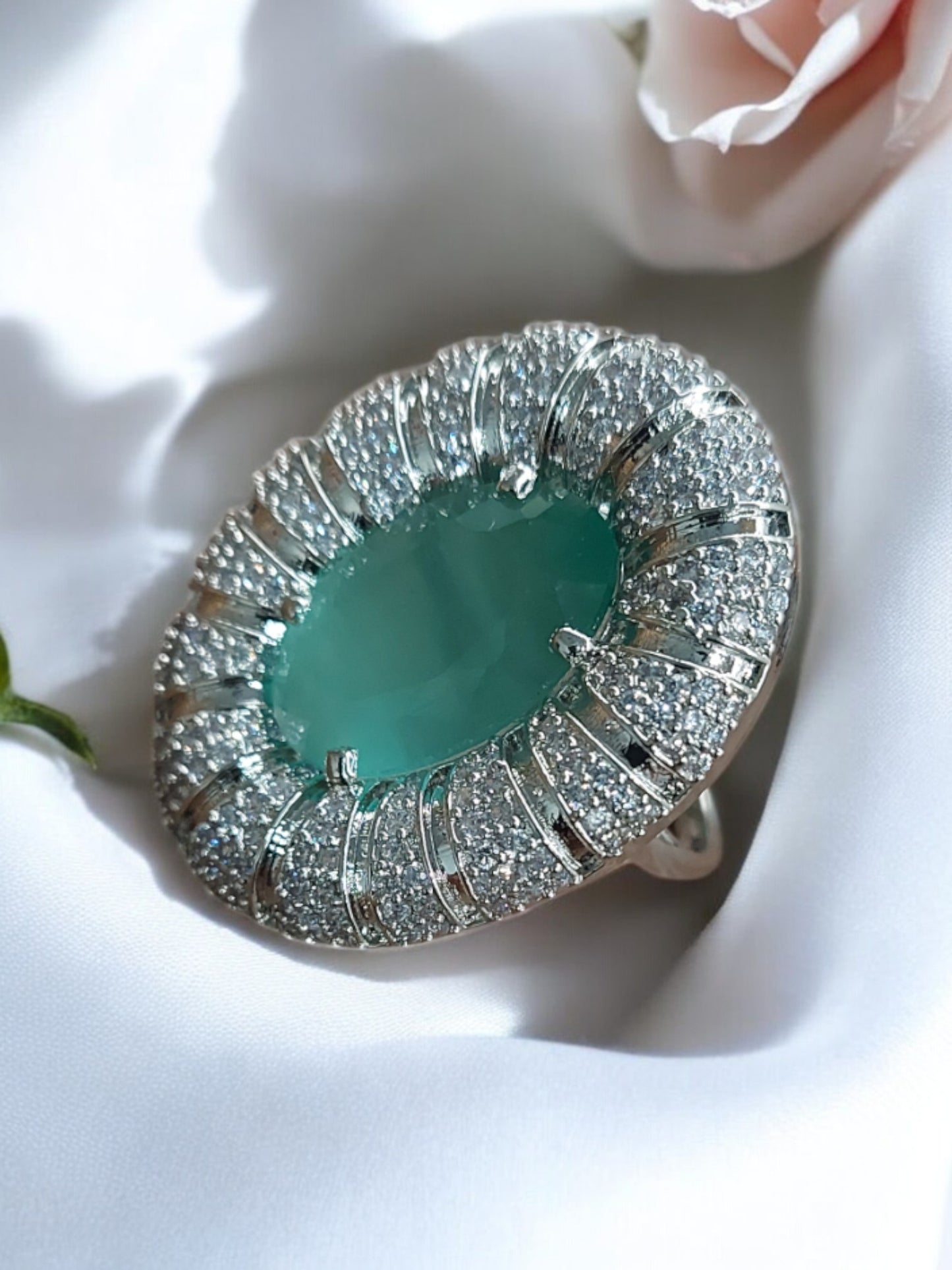 ELEGANT MINT GREEN AMERICAN DIAMOND RING