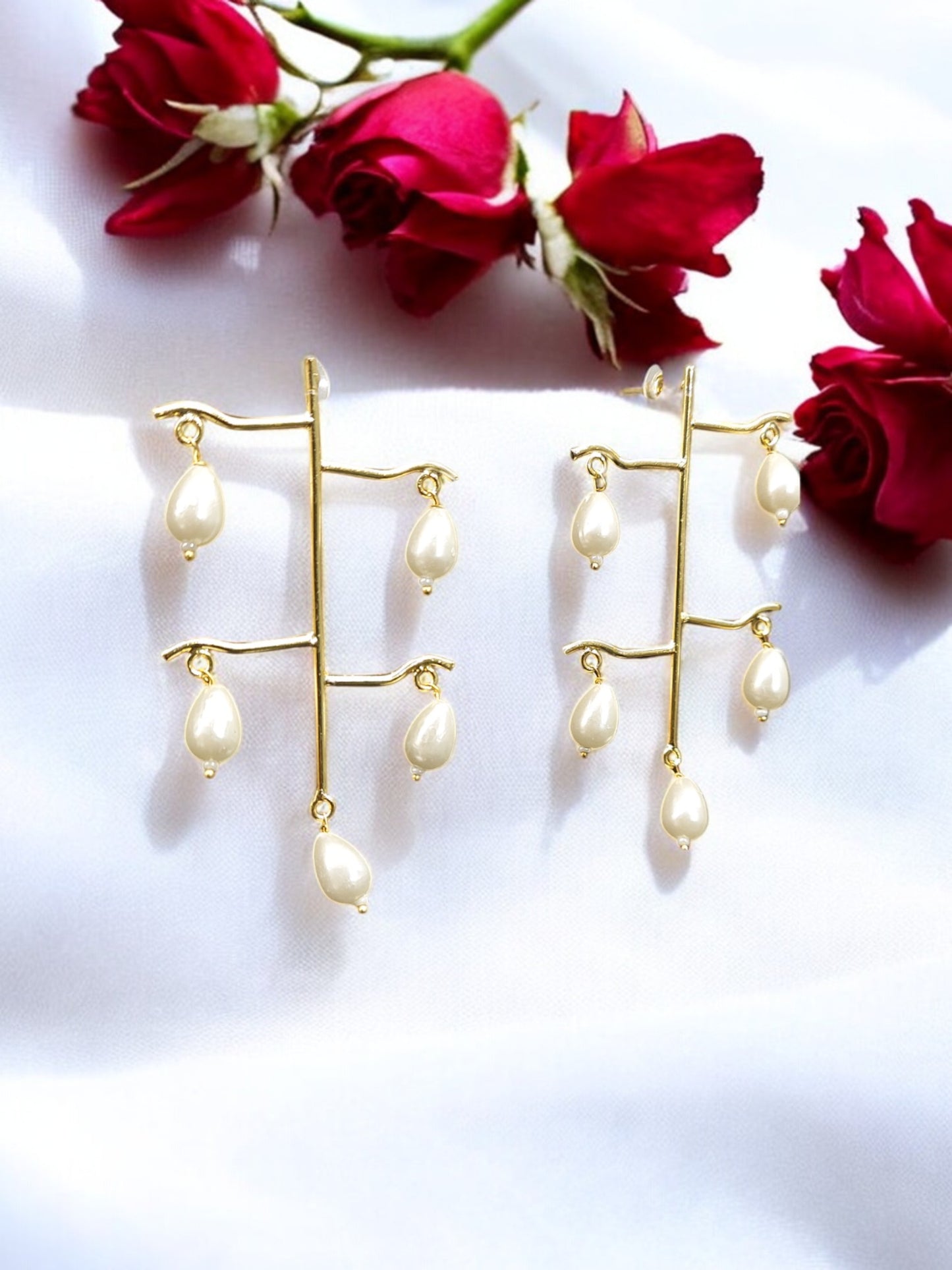 LONG PEARL DROP GOLDEN TREE EARRING