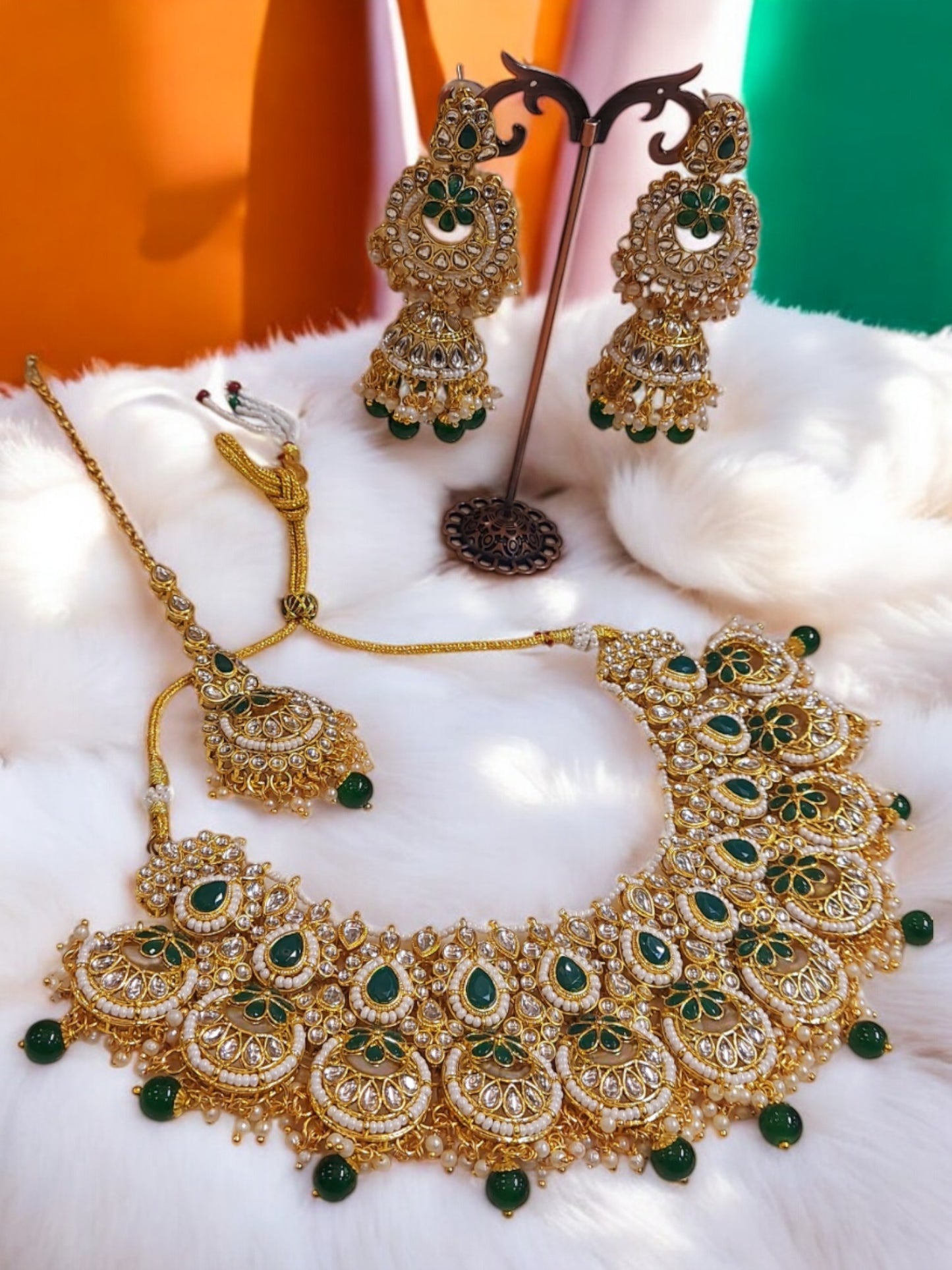 GREEN KUNDAN BRIDAL CHOKER