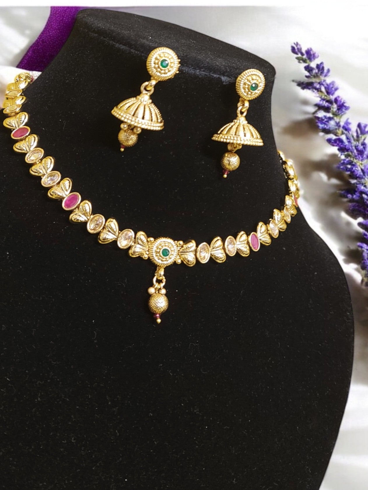 GOLD PLATED TRADITIONAL NECKLACE