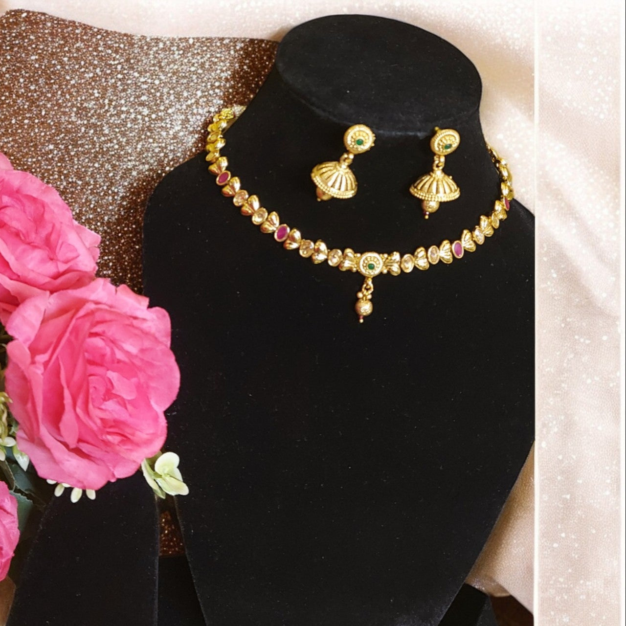 GOLD PLATED TRADITIONAL NECKLACE